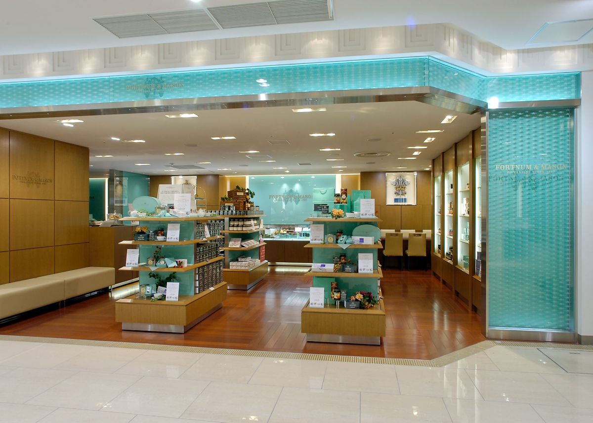 日本橋】英国王室御用達の総合高級食品ブランド「FORTNUM