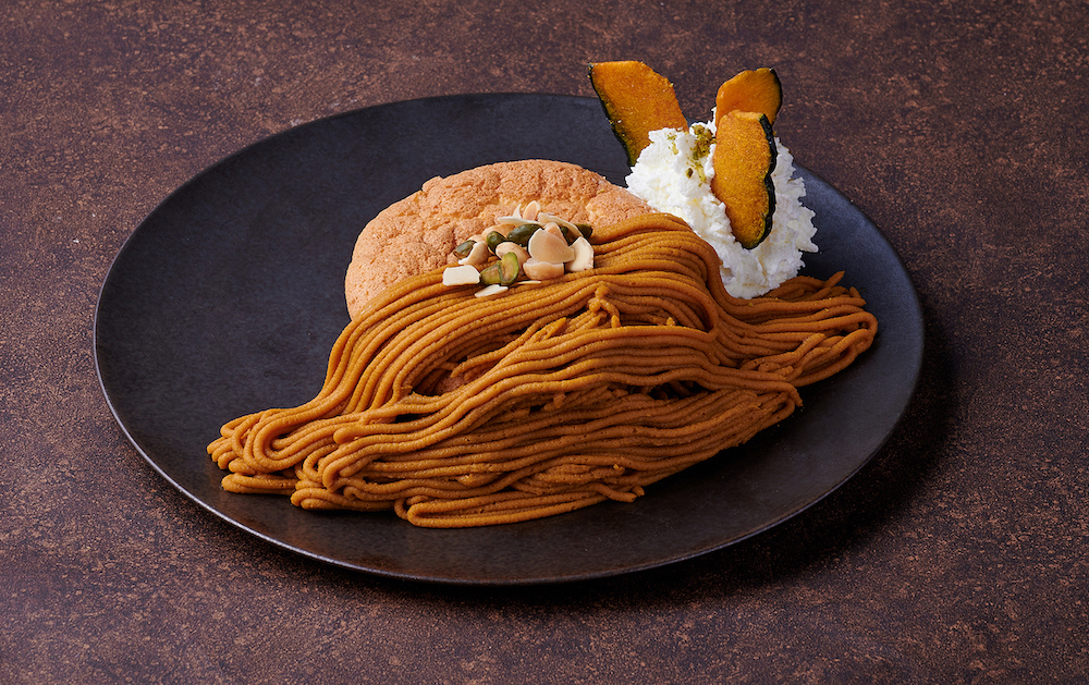 「かぼちゃのスフレパンケーキ」2640円（ドリンクセット 平日3080円、土・日曜、祝日は3410円）