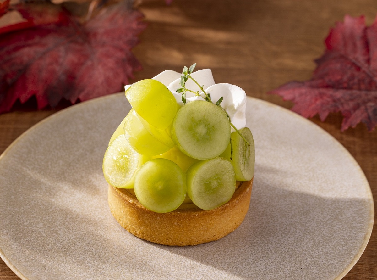 「タルト・マスカット・フロマージュ  Tarte Muscat Fromage」  900円 （税込）