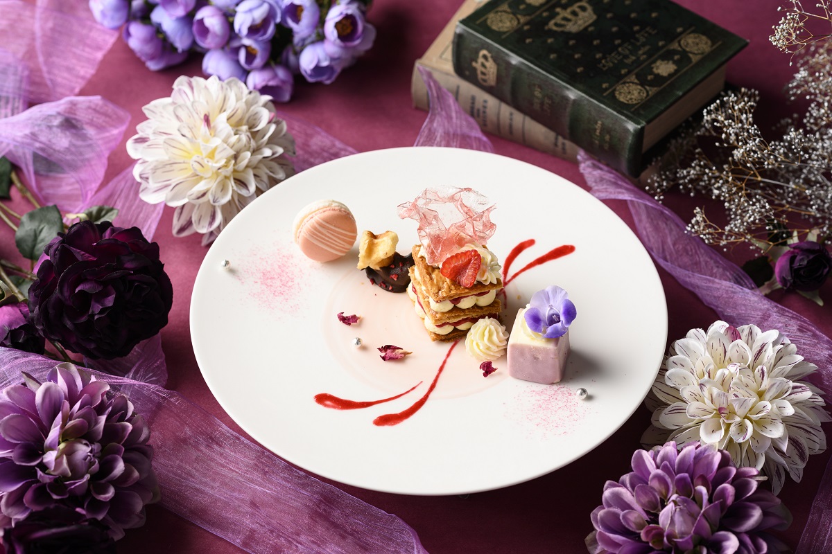 Violet flower plate afternoon tea イメージ