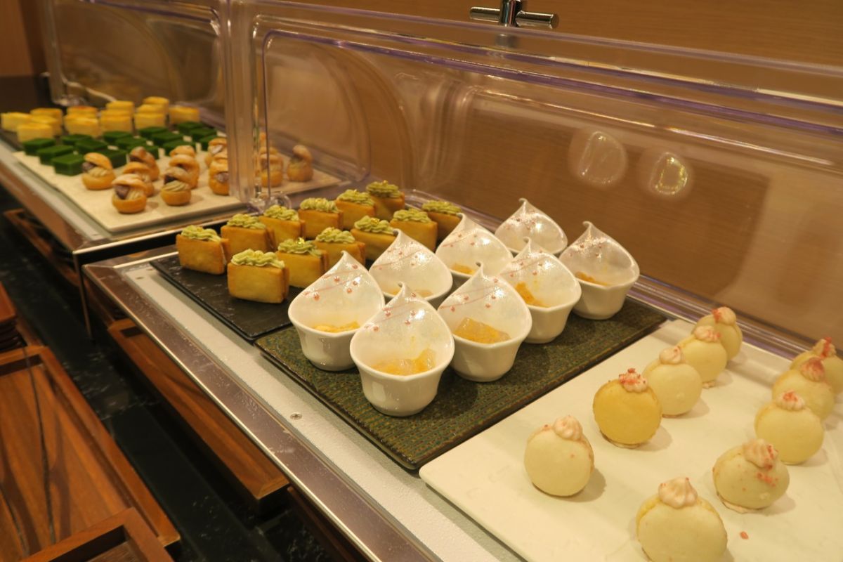 自家製プティフール