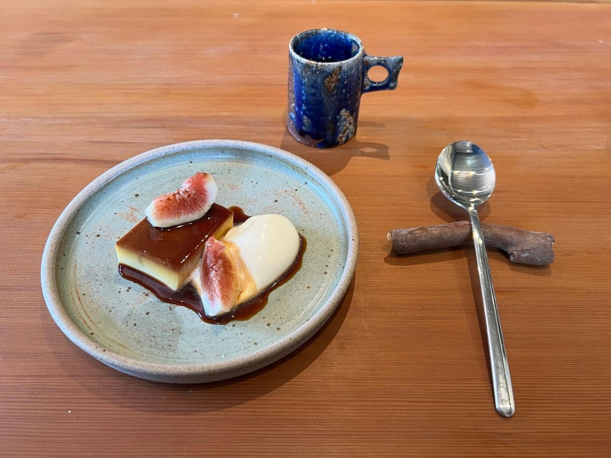 「プリンといちじく」、「狭山の和紅茶」合わせて700円