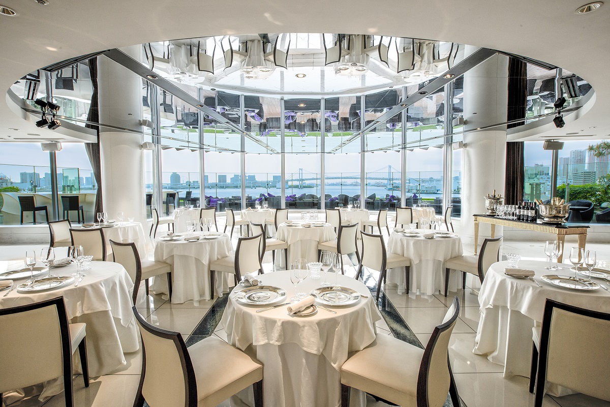 レインボーブリッジビューダイニング＆シャンパンバー マンハッタン