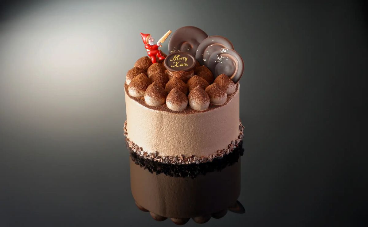 ＜東京駅限定・WEB予約対応＞【Fairycake Fair（グランスタ東京）】「クリスマス生チョコレートケーキ」 4号：直径約12cm×高さ約7.5cm 4000円 ※アルコール使用