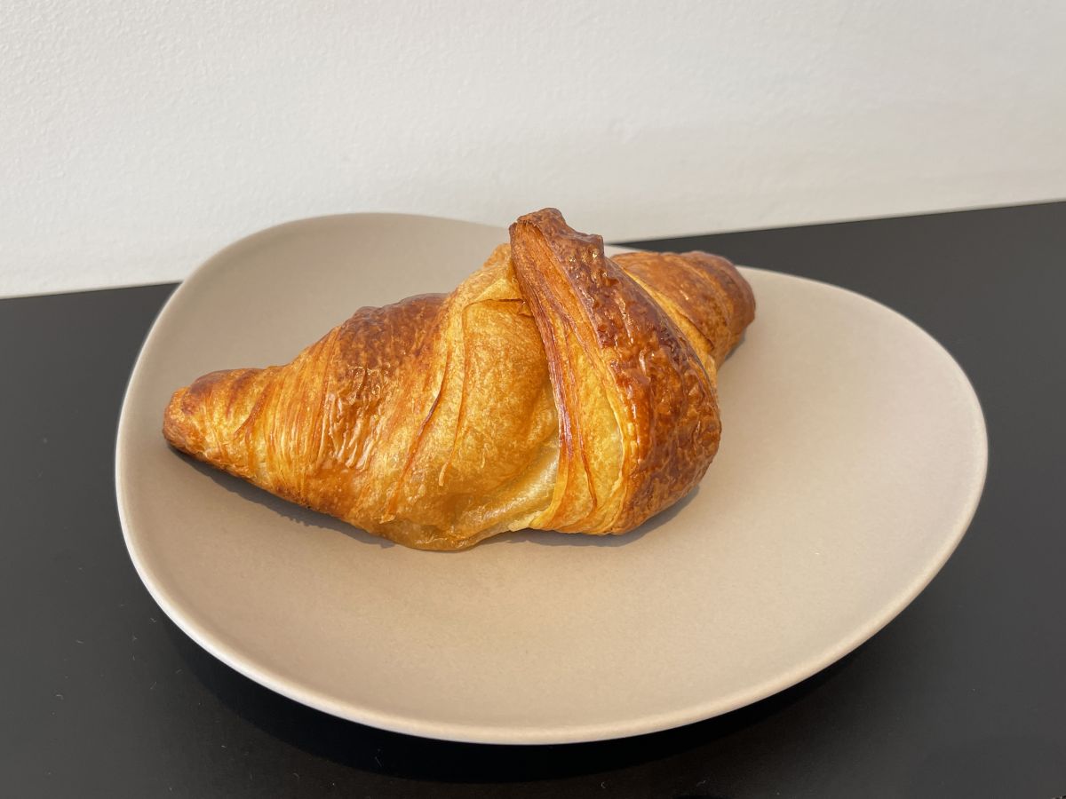クロワッサン 380円