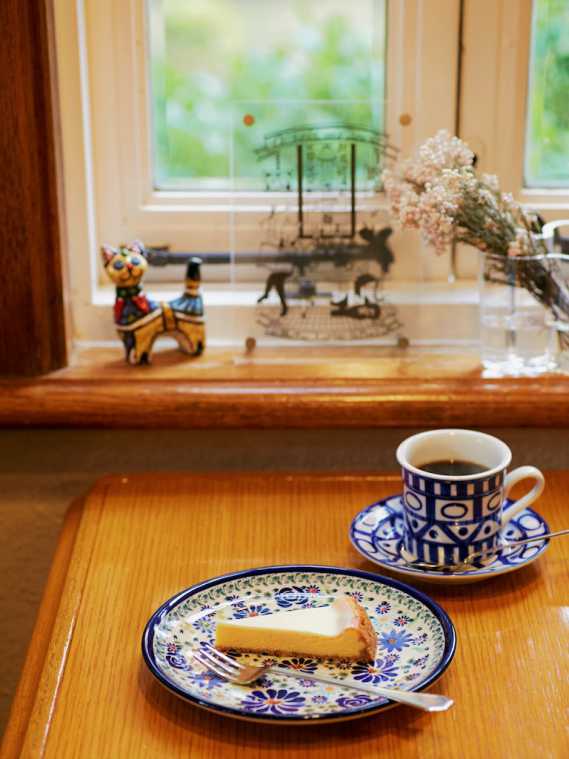 「霧笛オリジナルチーズケーキ」セット 1100円〜