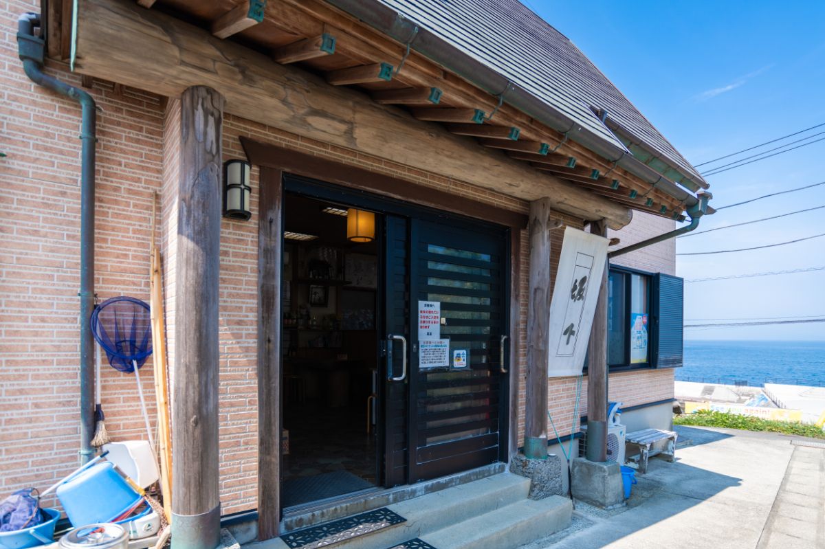 磯料理 坂下 外観