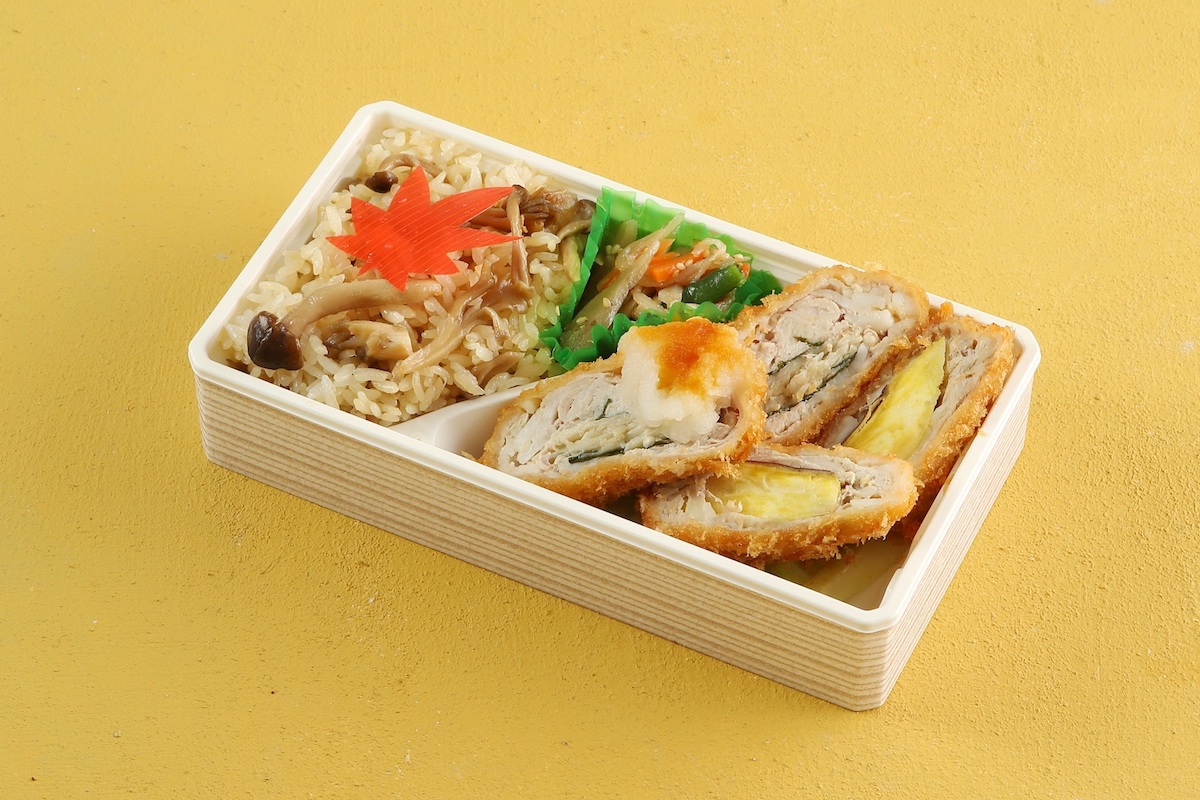 季節の彩りかつ弁当～さつまいもときのこのかつ～（平田牧場） 1折　1,180円