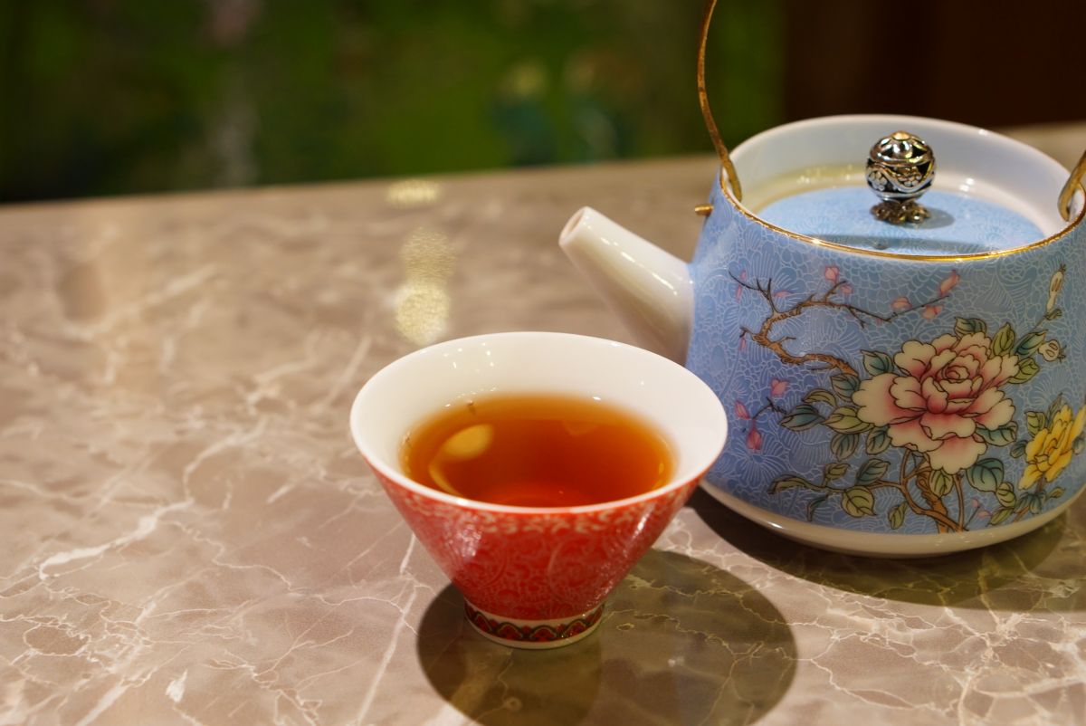 「雲南省のプーアール茶」500円