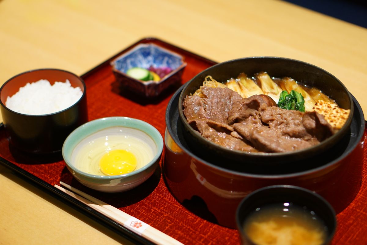 「お手軽牛鍋」2750円