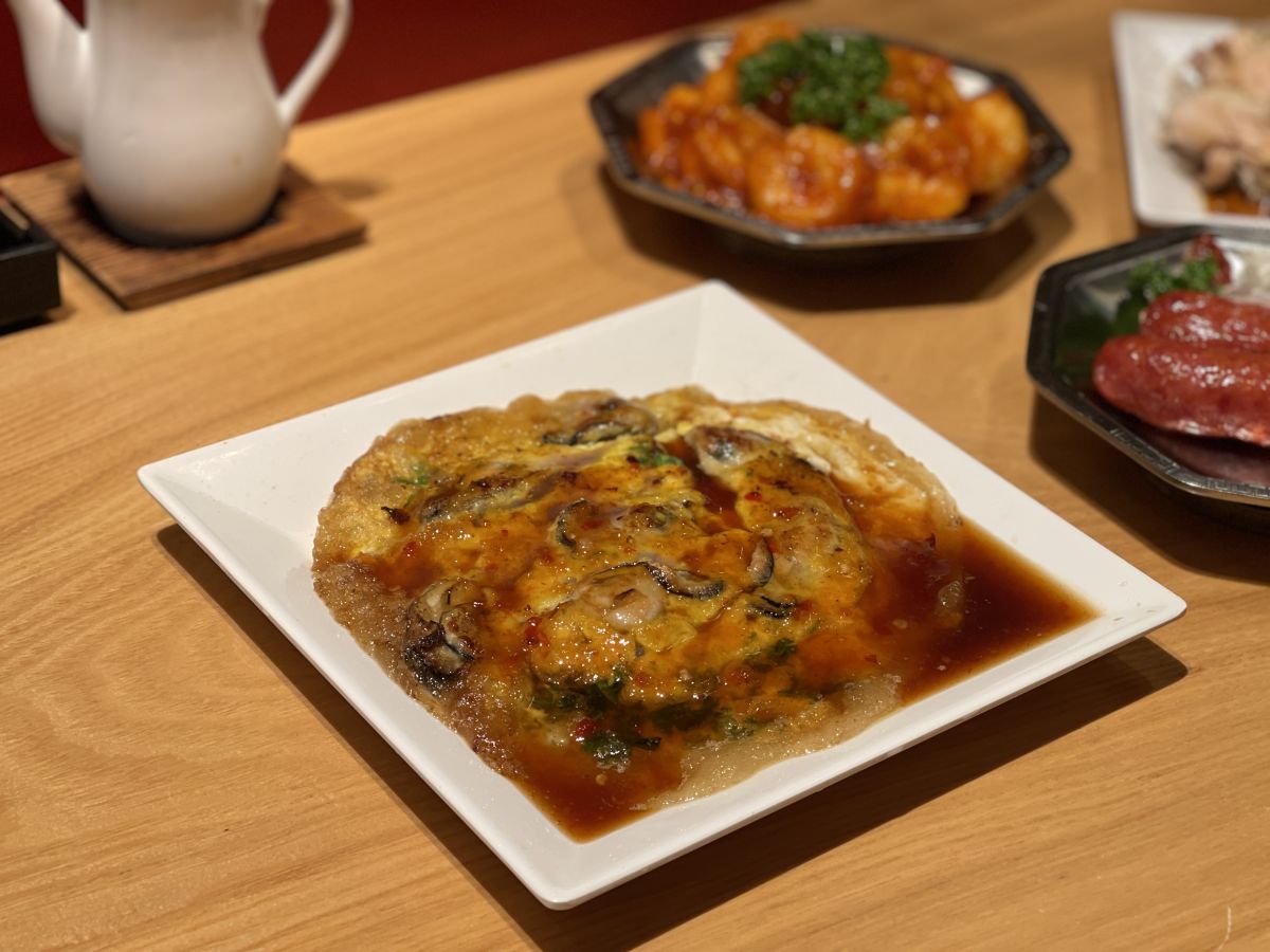 「カキオムレツ」1080円