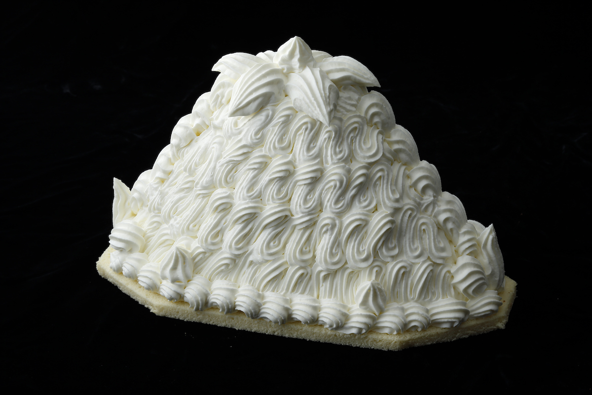 「モンブラン」長さ約21cm×幅約10cm×高さ約13cm 9500円（限定200個）