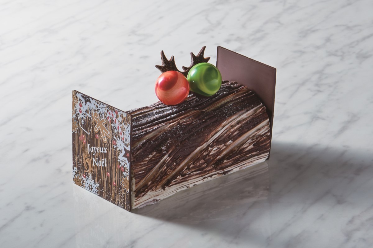 「ブッシュ・ド・ノエル ル・ファゴ」 長さ約15cm&times;高さ約5cm 6000円