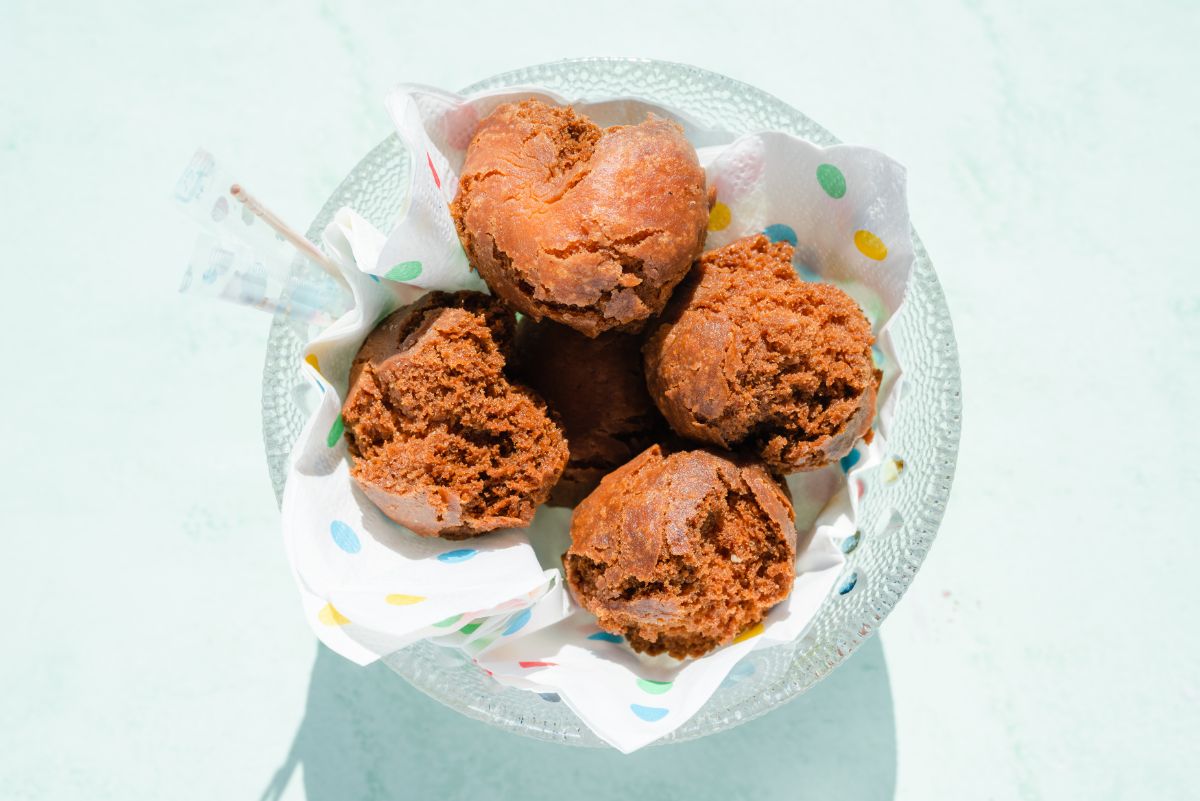 「サーターアンダギー」5個350円