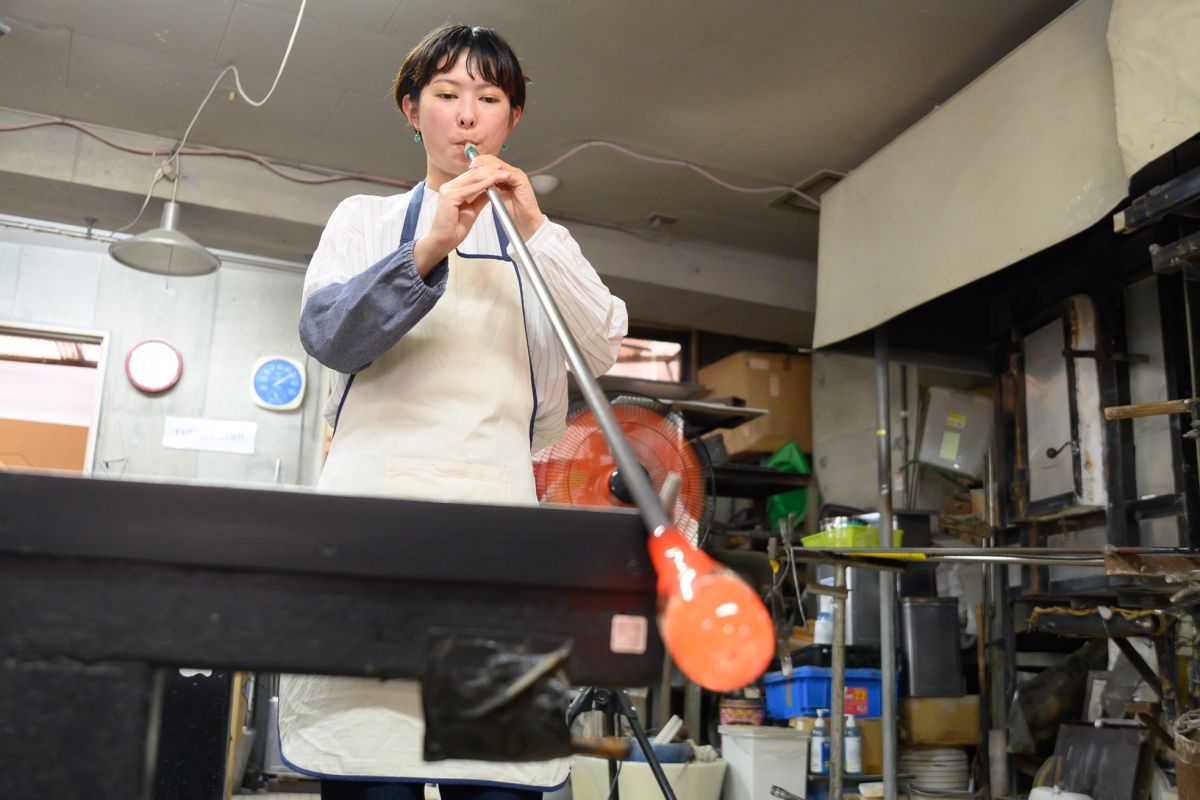 吹きガラス体験