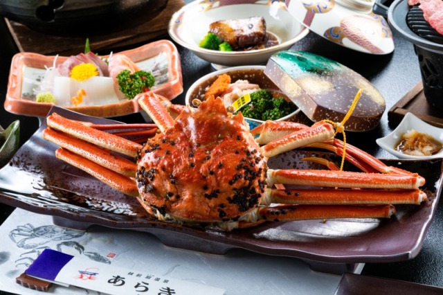 絶妙な火加減でカニの旨味を引き出す茹でガニ