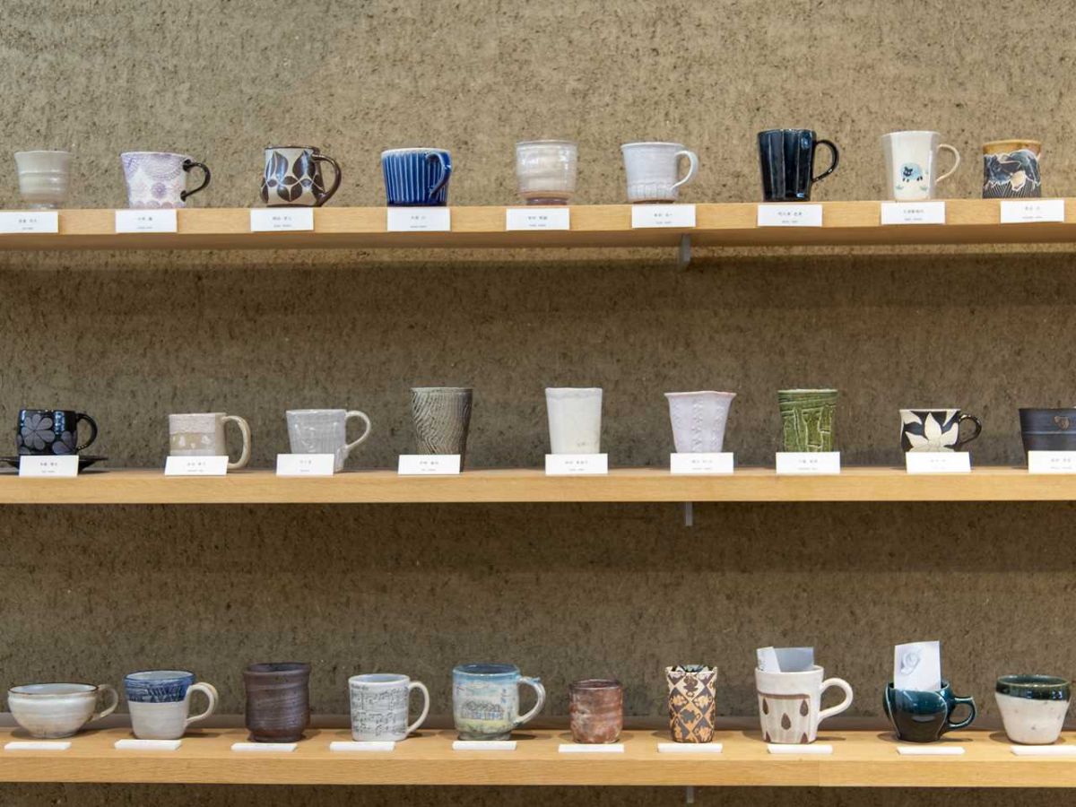 実際に手にとって、肌触りや取っ手の感じなどを確かめられる