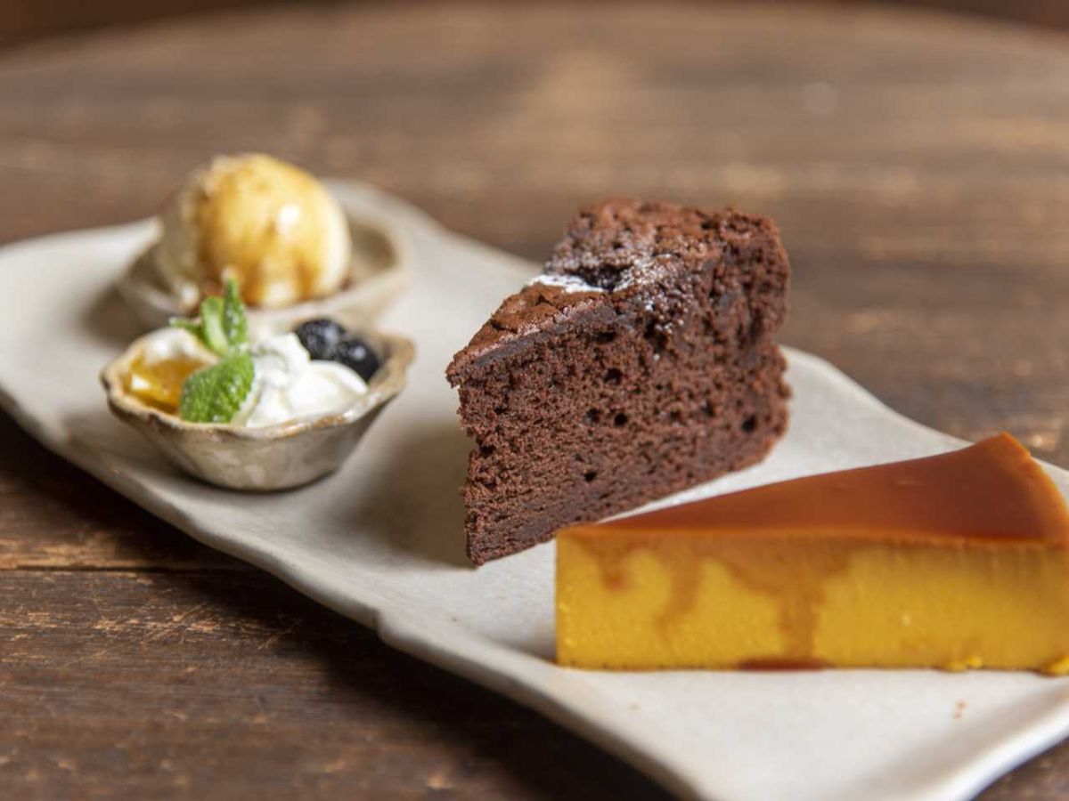 自家製ケーキなどスイーツも幅広くラインナップ