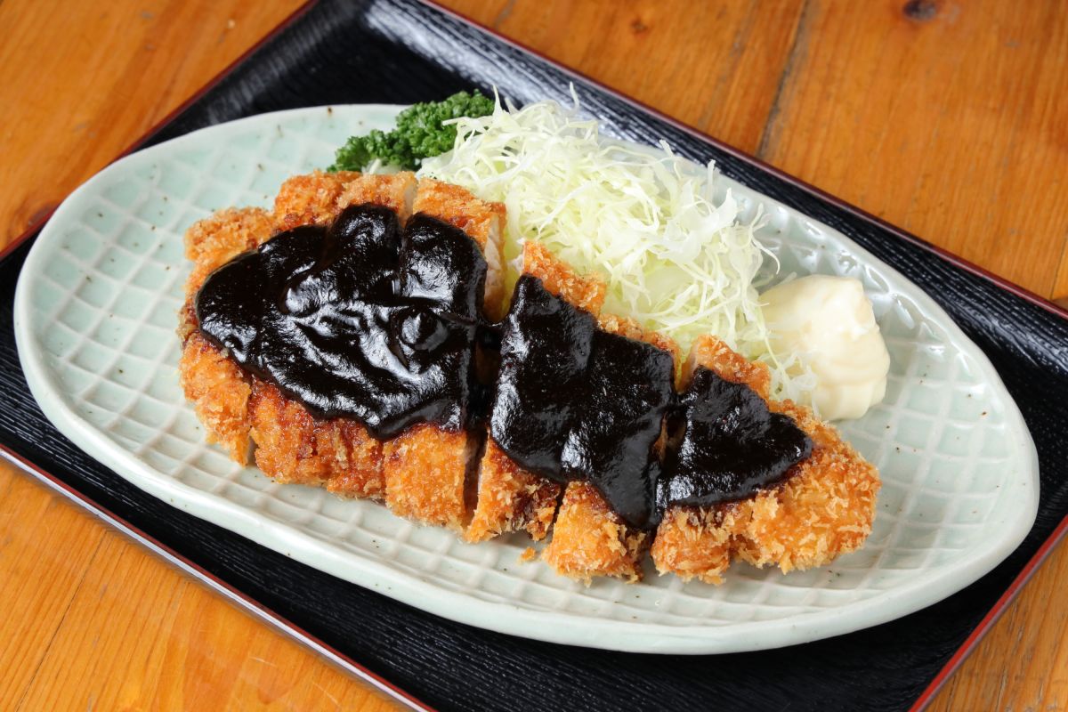 「味噌カツ（単品）」（980円）※2023年1月1日以降の価格