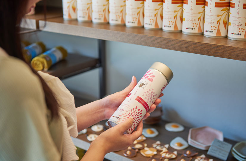 黒姫和漢研究所と共同開発したオリジナルティー