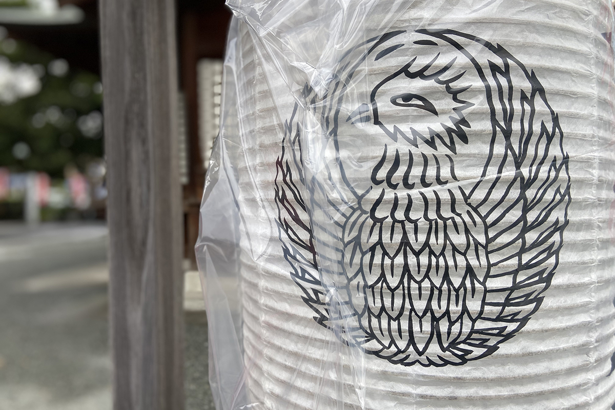 愛らしい表情の鳳凰も