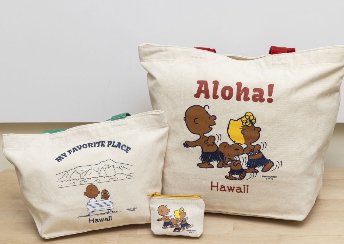 左から：ミニトート$48、コインケース$18、スモールトート$60