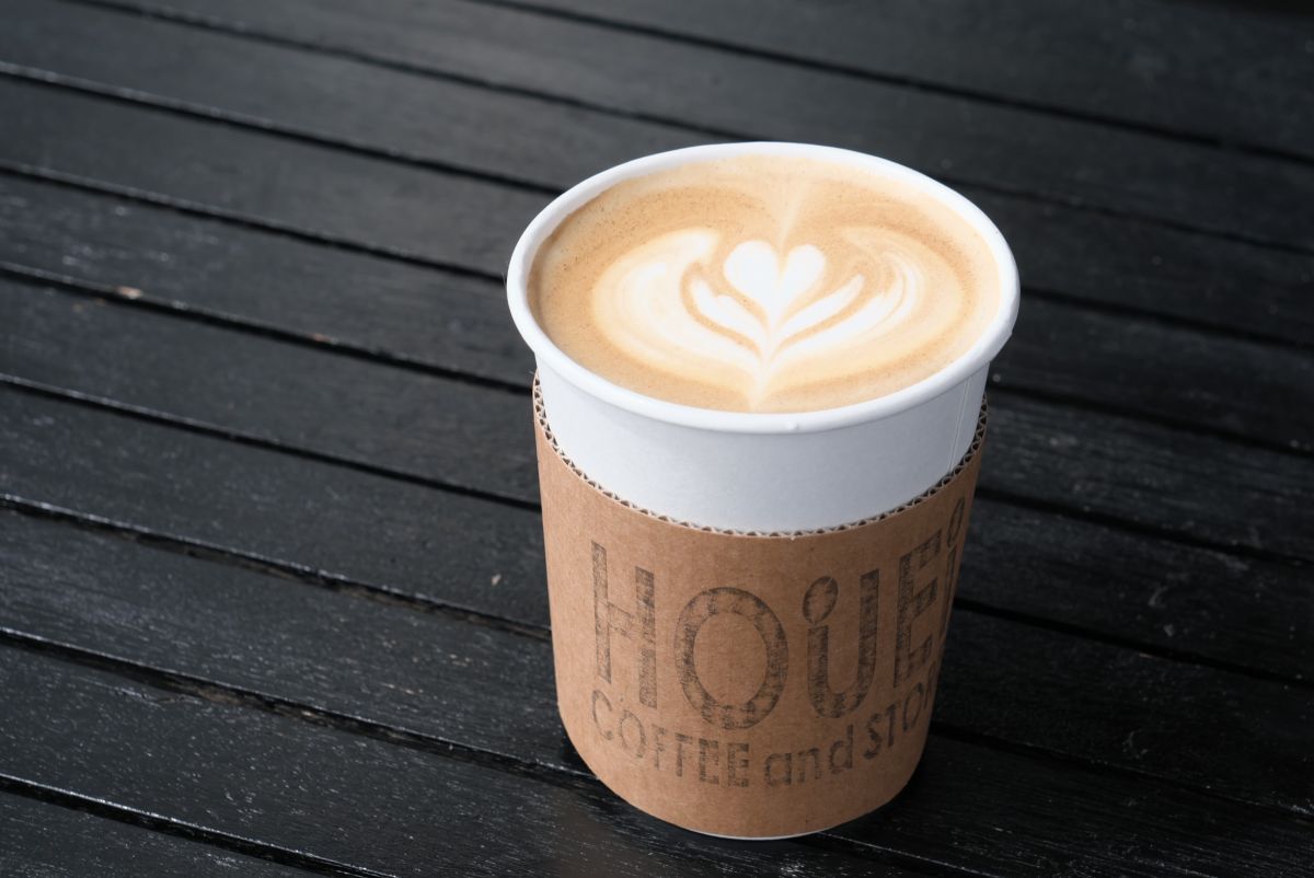 ホットカフェラテ（レギュラー）500円