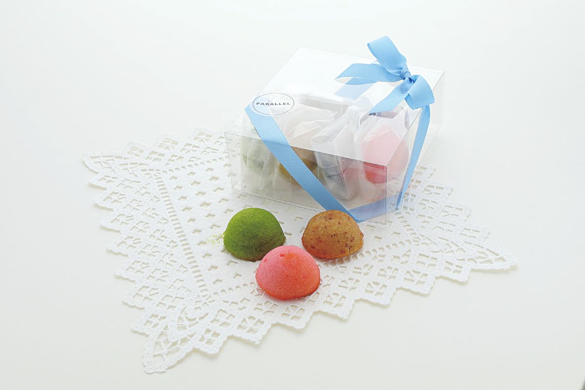 レ・ミニヨン　5個入1000円、10個入1980円