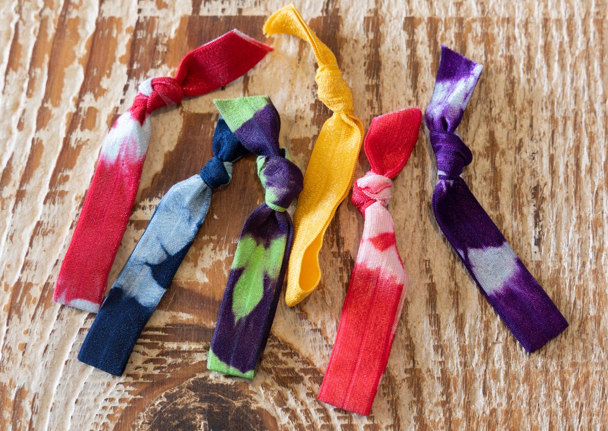 「ヘアタイ」$6（3個）、$12（7個）、$16（10個）