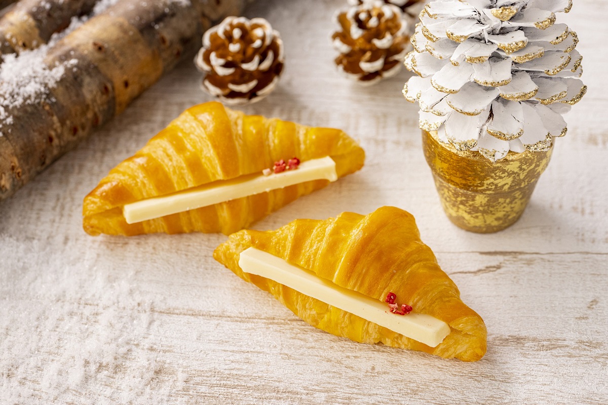 イエロークロワッサン　柚子風味のチョコレートサンド