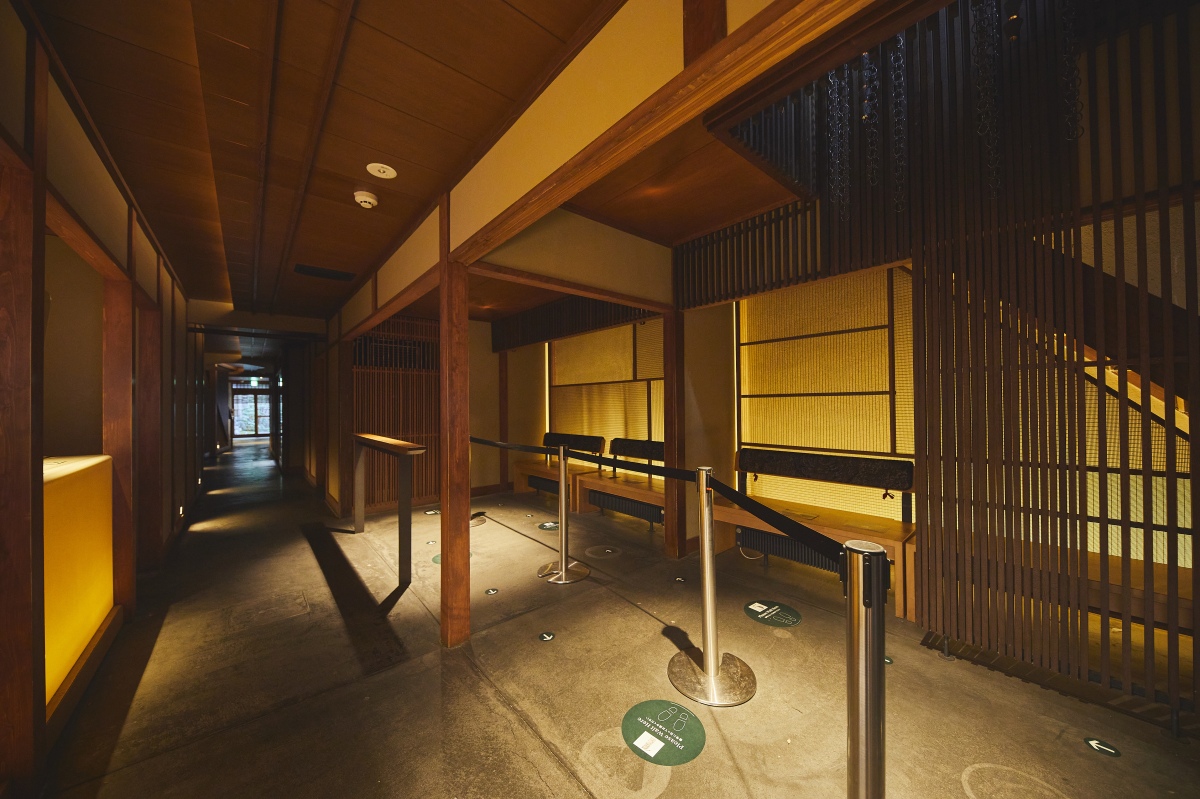 スターバックス コーヒー 京都二寧坂ヤサカ茶屋店