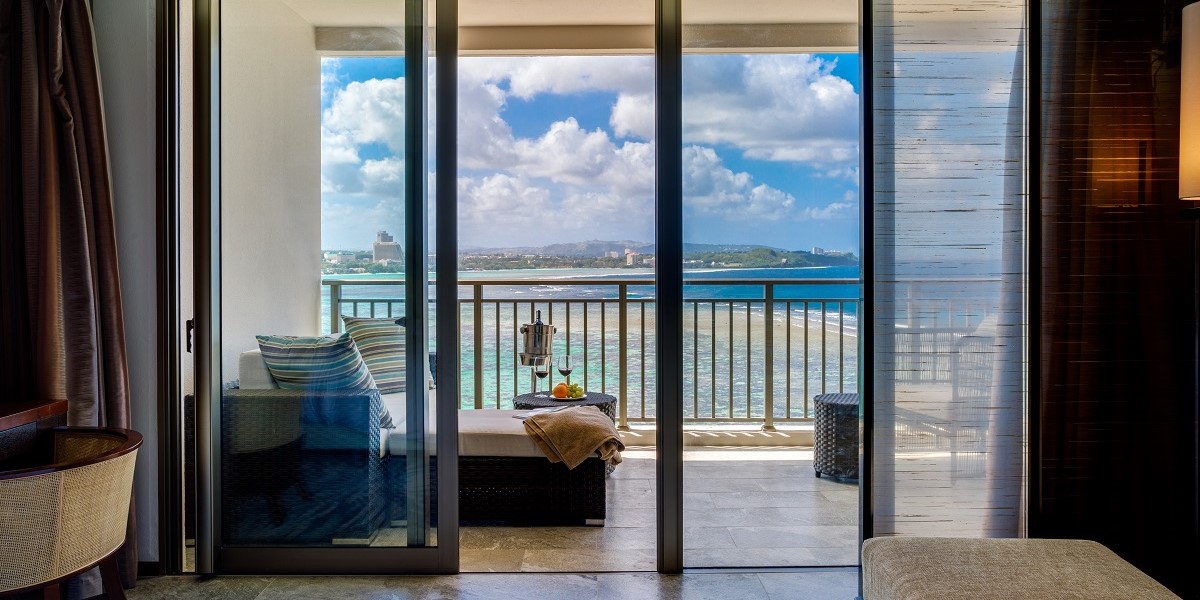 【グアム】「ザ ツバキ タワー」を徹底取材！客室、レストラン、インフィニティプール、こだわりのバルコニーブレックファースト情報まで！