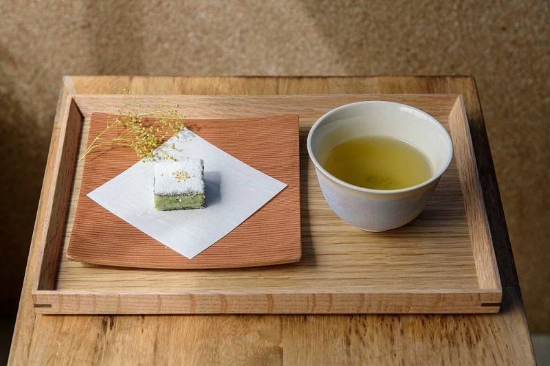 shu ha riチョコ（左）1粒350円