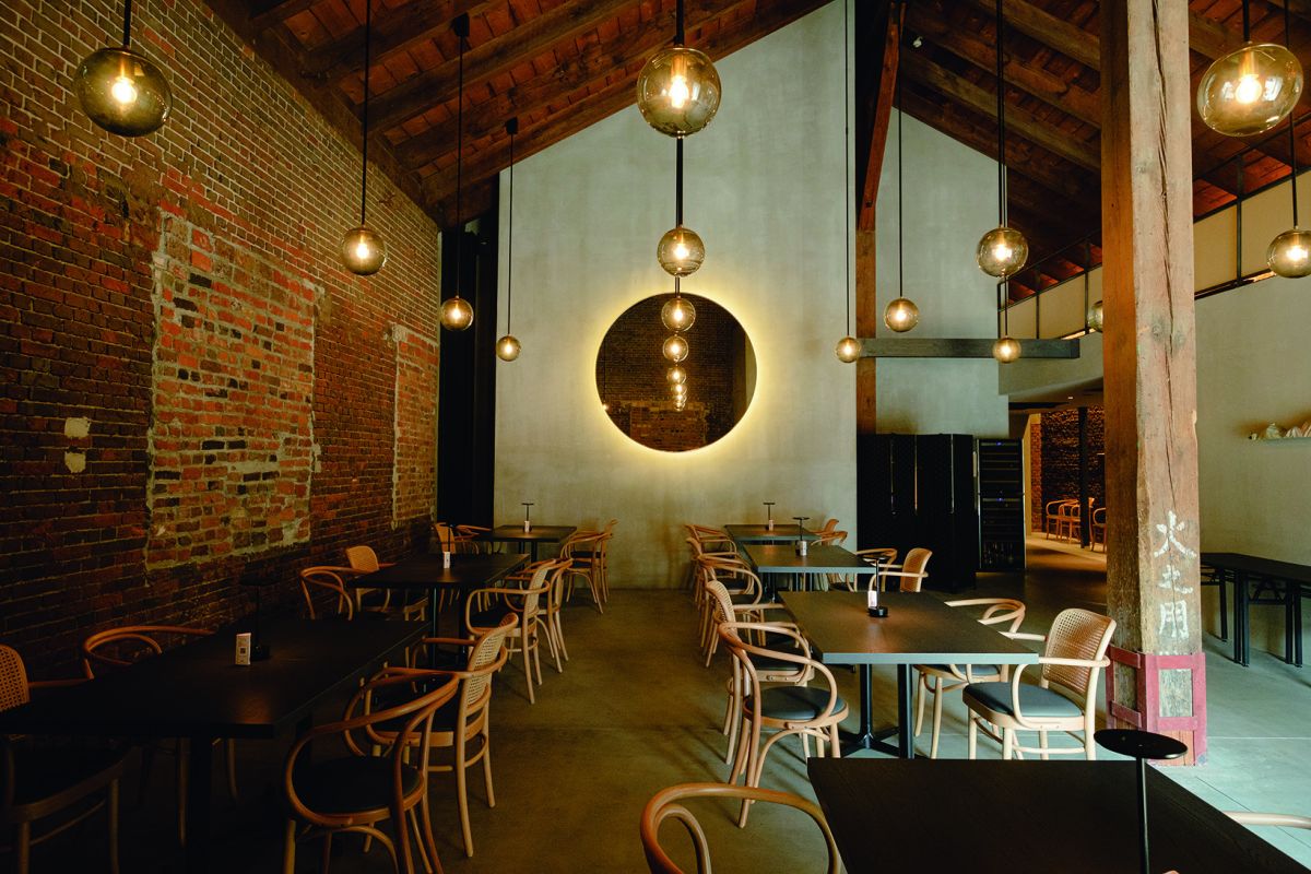 NIPPONIA HOTEL 函館 港町 内観