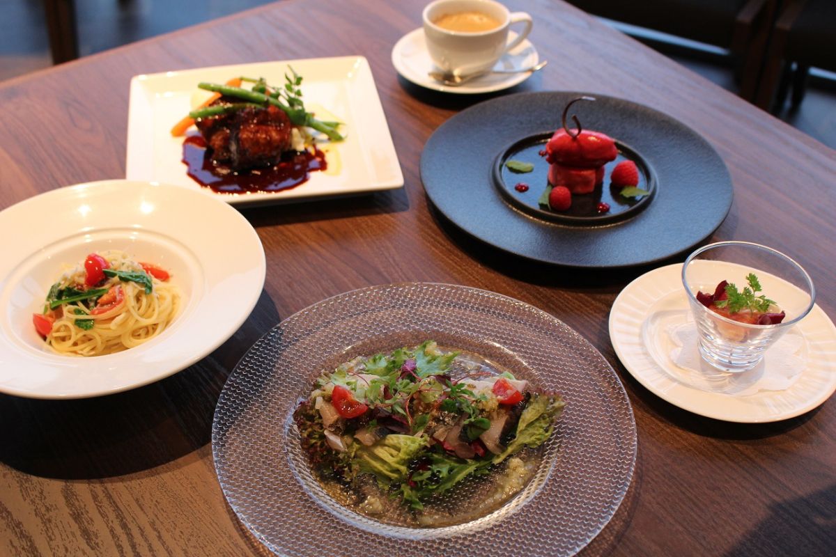 DINNER COURSE「BASIC」5800円