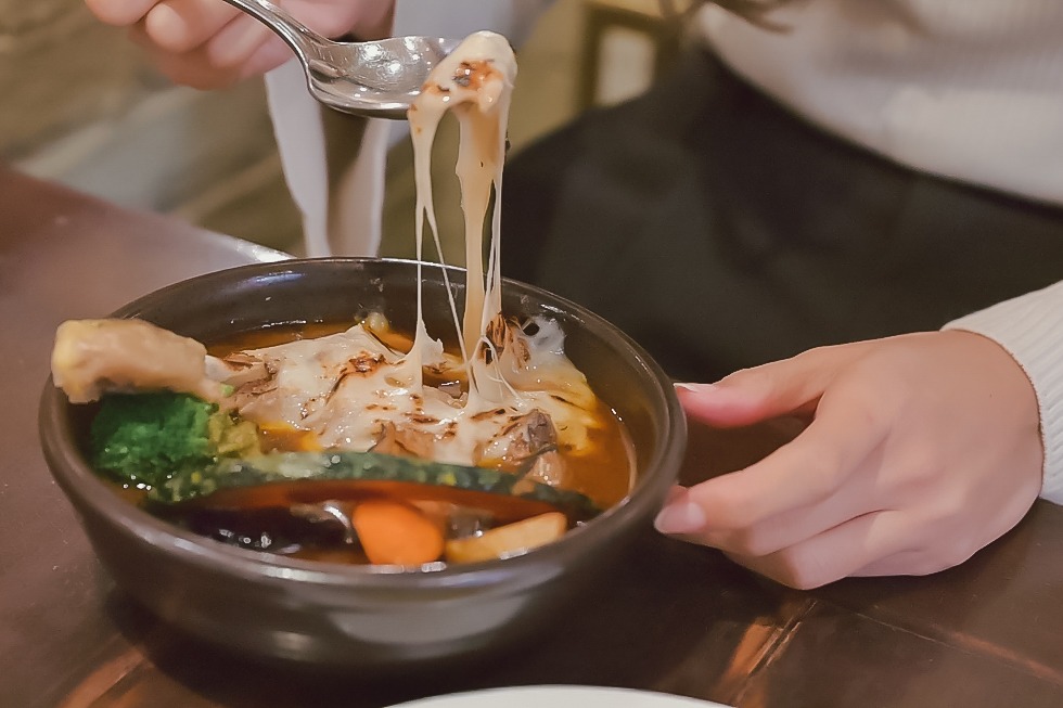 【北海道で工場見学】冬にこそ行きたい！「白い恋人」と「ロイズ」のテーマパーク