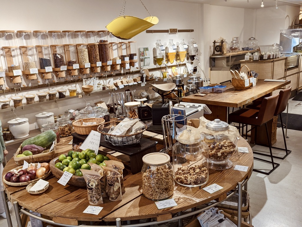 【京都でSDGs旅】量り売りや納豆サブスクリプションも。地球と人にやさしいセレクトショップ「ZERO WASTE KYOTO」