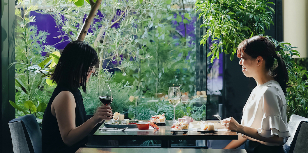 【クロスホテル大阪】都会の中のオアシス！　レストラン「TERRACE & DINING ZERO」がリニューアルオープン