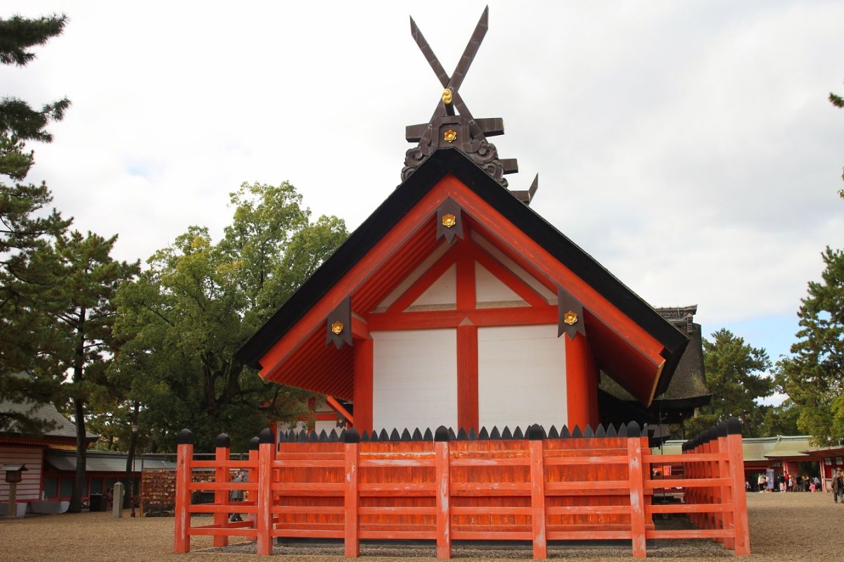 第二本宮に祀られているのは中筒男命