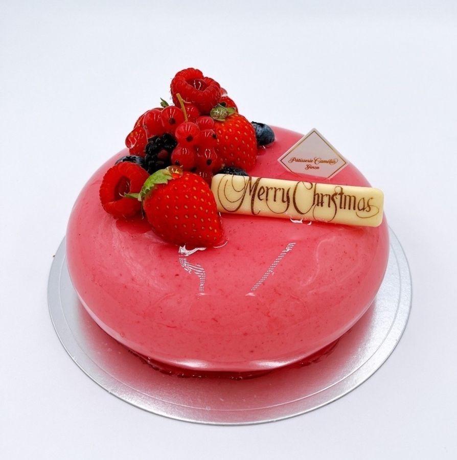 「フリュイ ルージュ」／パティスリーカメリア 銀座　1個（直径約13.5cm&times;高さ7cm）6001円