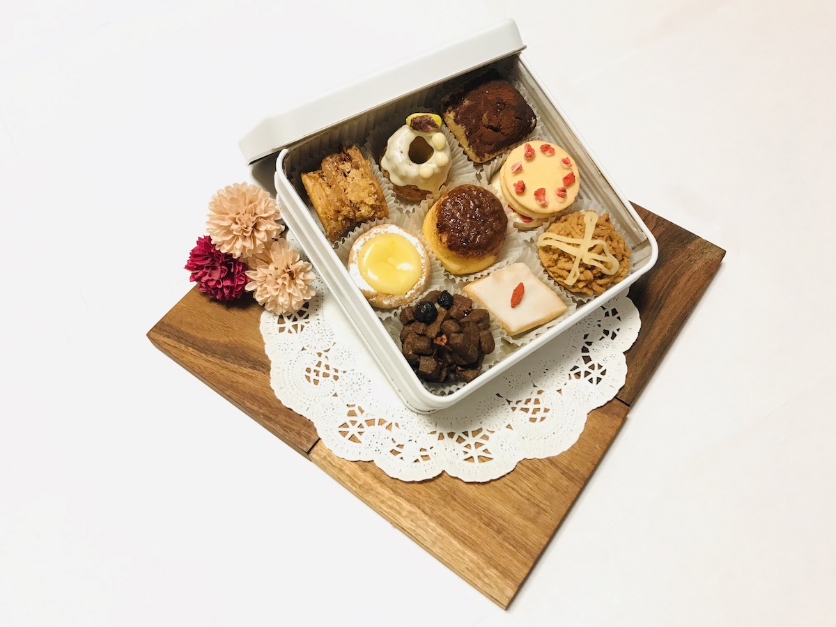 「クッキー缶」／TiMi　2700円