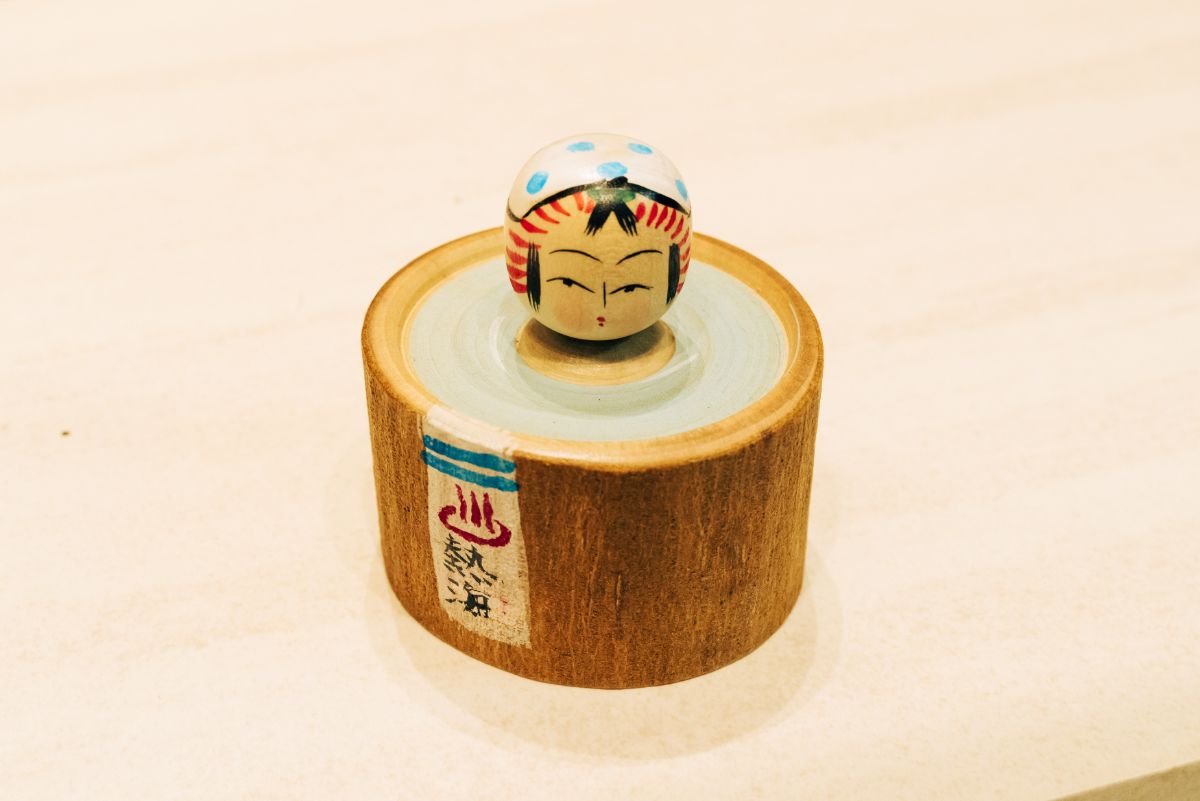 「熱海温泉こけし」3600円