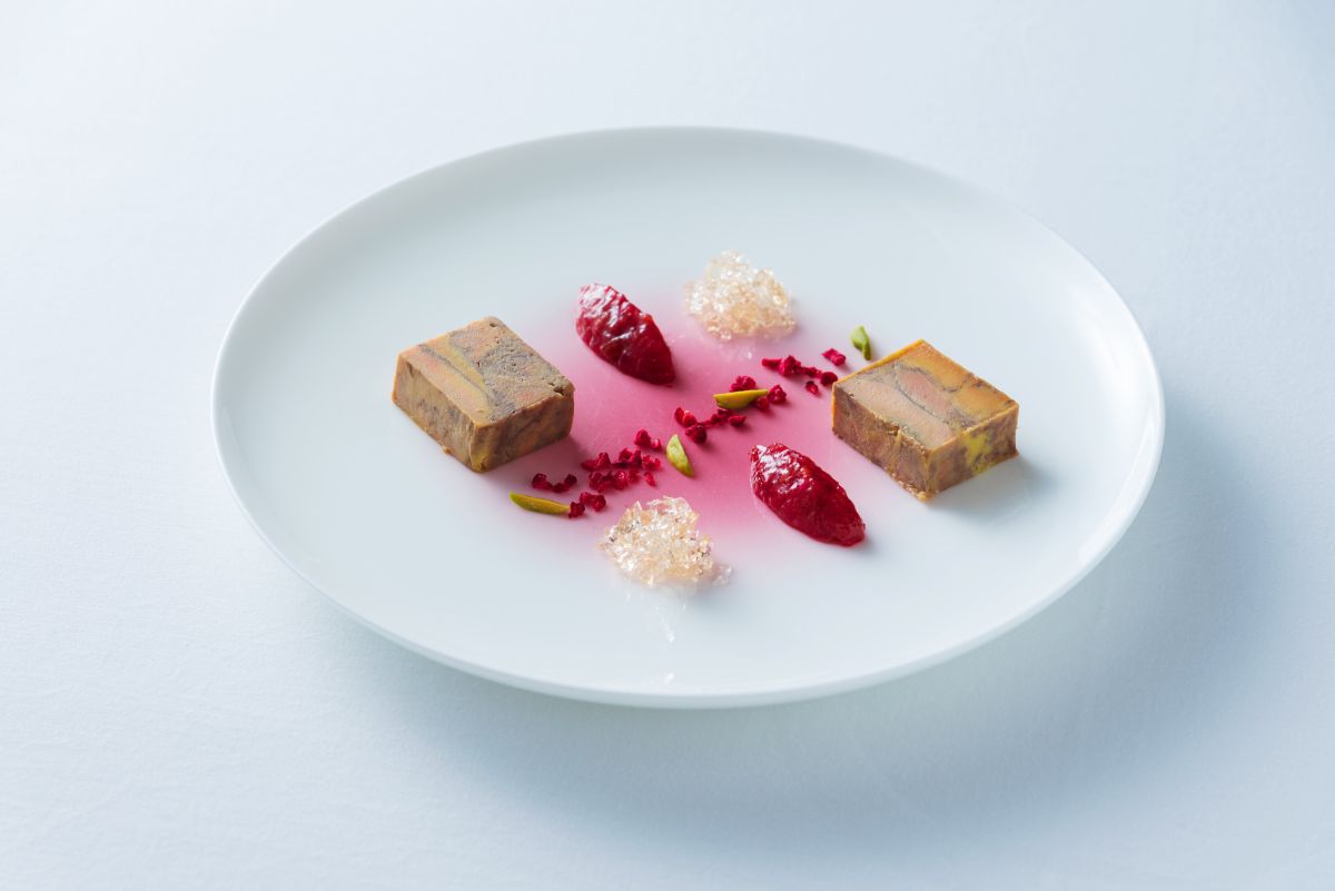 ランチコース（La Découverte）4620円　※写真はイメージです。実際の提供メニューとは異なります。