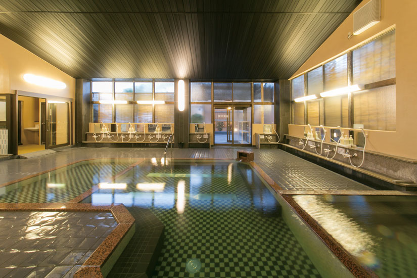 水温のことなる3層の湯船