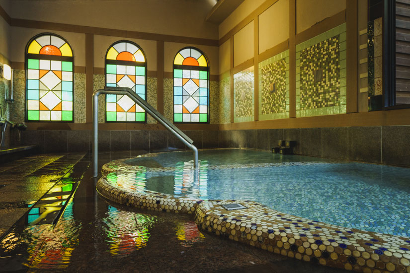 大正ロマンの湯は男女入れ替え制