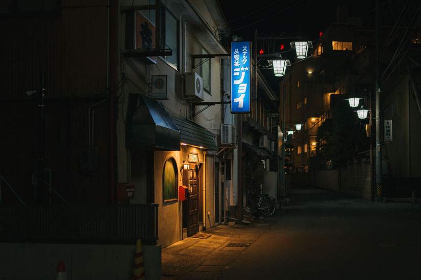 スナックは上山田エリアに集中していますが、こちらは戸倉エリアに存在する希少なお店