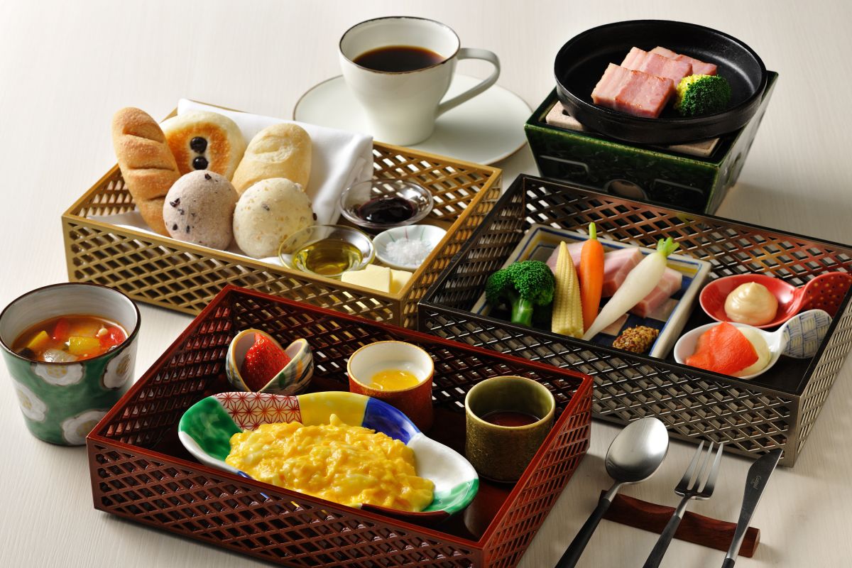 「ご当地朝食」（洋朝食）