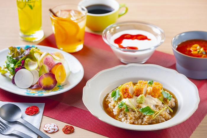 朝食1600円（7～10時、予約不要）