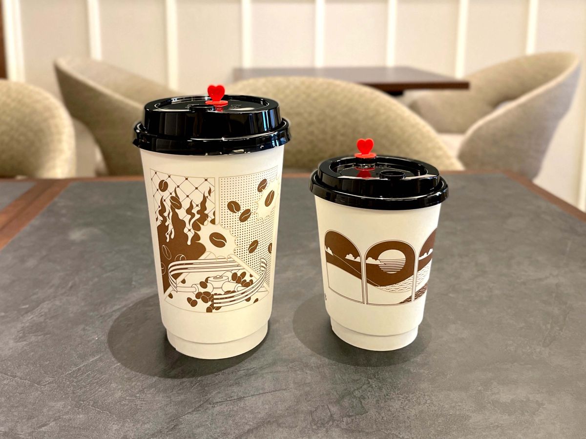 ドリップコーヒー（左から）L 720円、M 620円