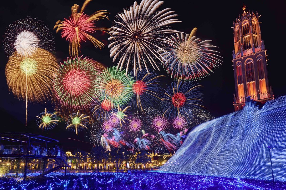 【ハウステンボス】今年の年越しはハウステンボスで！8000発の花火と共に新年を迎える「光の街のカウントダウン 2023」開催！